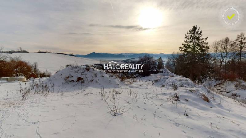 Snowy landscape in Liptovské Beharovce, ideal for plots - living with a view.