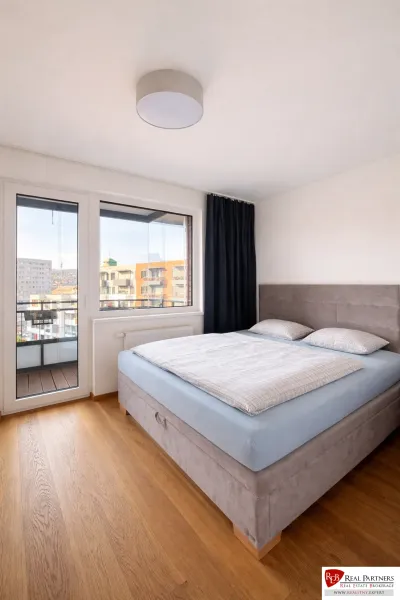 Bernolákova 7896, Bratislava-Staré Mesto_spalna.jpg