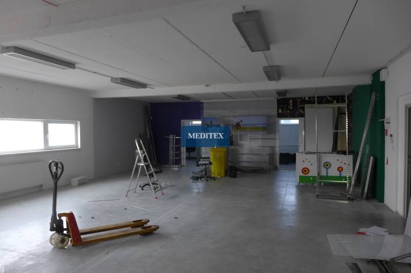 Premises with tools and equipment, suitable for business purposes.