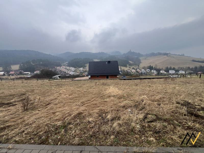 Residential plots in Stará Ľubovňa with a view of the rural landscape and the village.