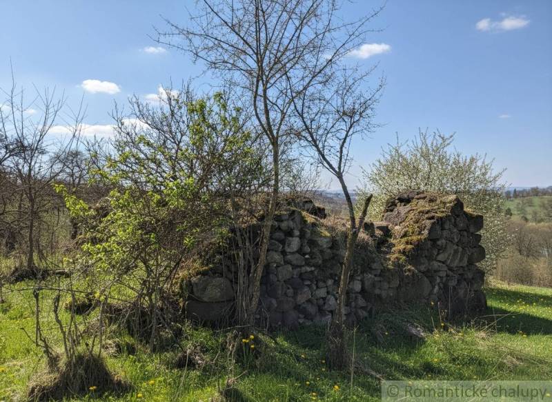 A rocky ruin surrounded by nature, ideal for residential land in Krupina.