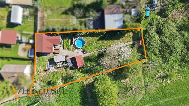 Aerial view of a garden with a pool in Kráľová nad Váhom.