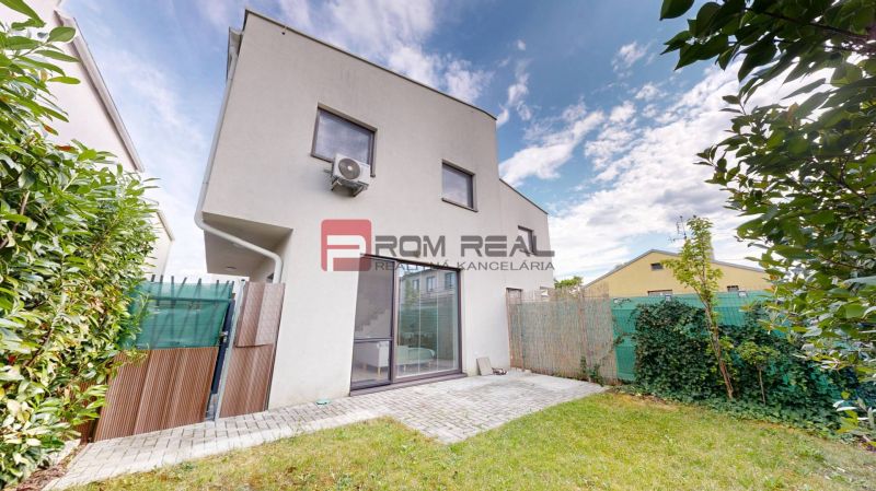 3-room apartment on Pekná Street in Ivanka pri Dunaji with a small terrace and greenery.