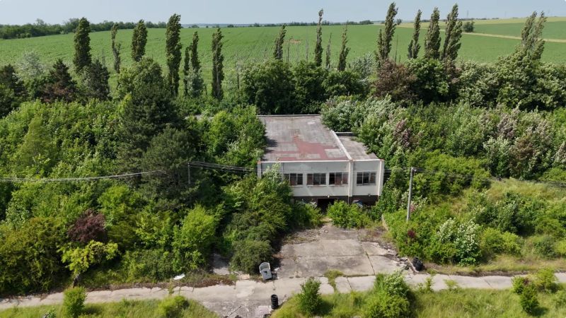 výstrih6.jpg