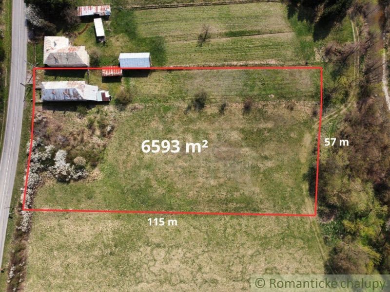 Aerial view of a plot in Zubné with an area of 6593 m².