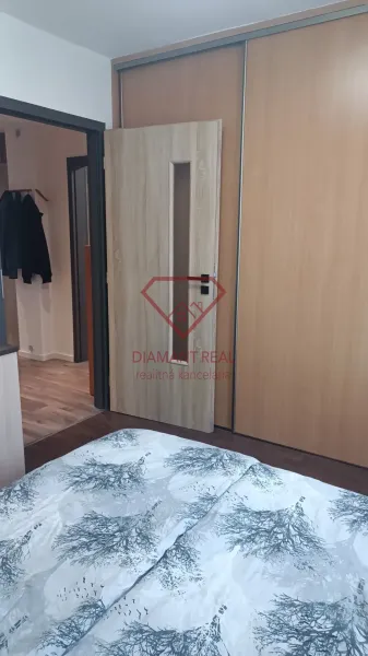 aqUYyLSrW_fss.webp