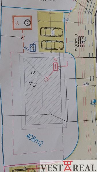 Land plan for residential use in Malá Mača, with parking spaces and infrastructure.