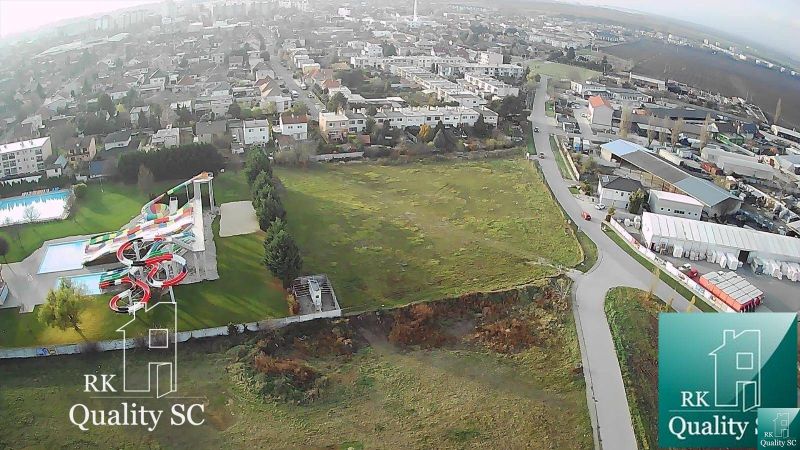 Aerial view of properties - housing in the Senec area, Slnečné jazerá SEVER street.