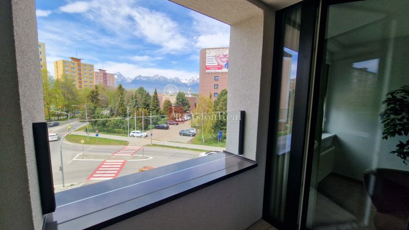 View from a 2-room apartment to the Tatras on Karpatská Street in Poprad.