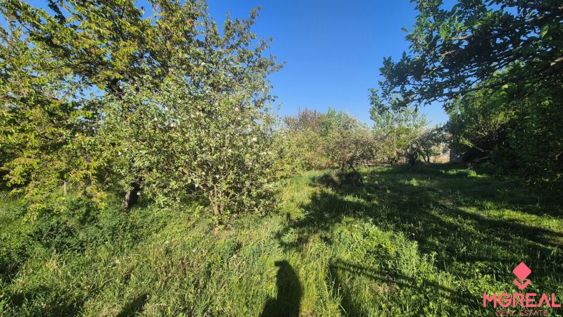Green plot for sale in Urmince on a quiet street, Residential land.