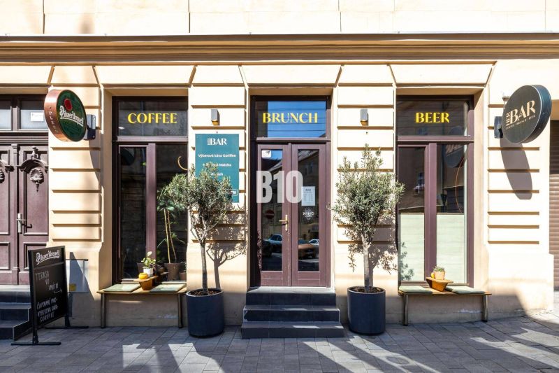 Gastro premises in Bratislava - Old Town offering coffee, beer, and brunch.
