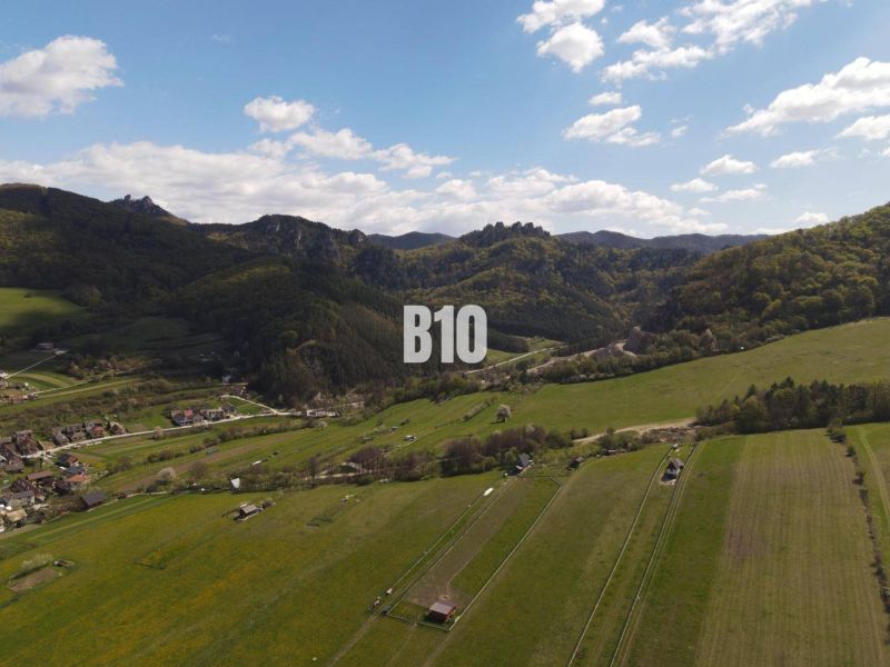 Meadows and hills around Bytča, ideal for plots - housing.