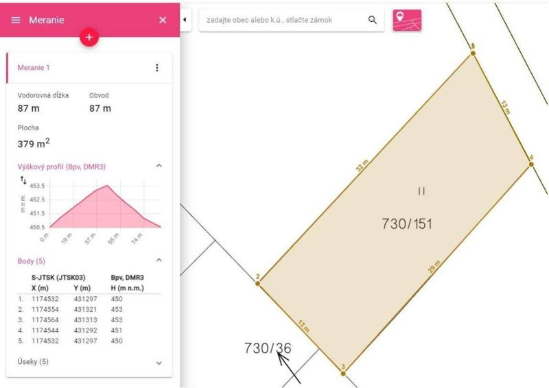 The map shows a plot suitable for living with dimensions: length 87m, area 379m².