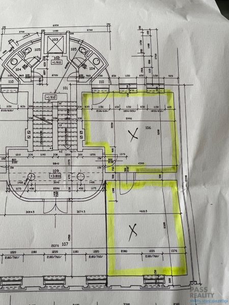 Floor plan of offices with marked area in the center of Bratislava, Grösslingova Street.