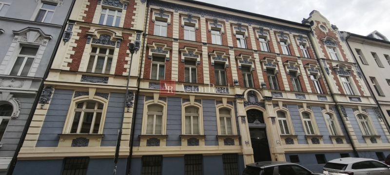 A historic building on Leškova Street in Bratislava with rich architectural details.