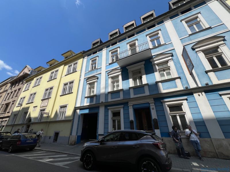The building on Grösslingova Street in Bratislava - Old Town with a blue facade and offices.