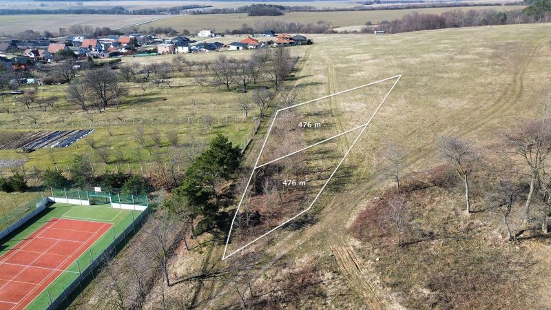 Plots - housing in Hodkovce on a gentle slope with designated areas.