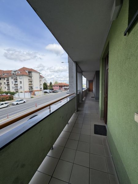 A balcony with a view of Galantská Road in Dunajská Streda at a 3-room apartment.