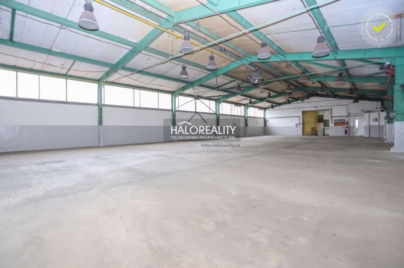 Production premises with large windows and metal construction in Považská Bystrica.