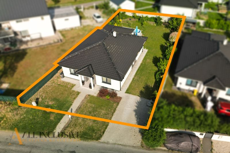 A family house in Dunajská Streda on Veľké Blahovo Street with a spacious garden.