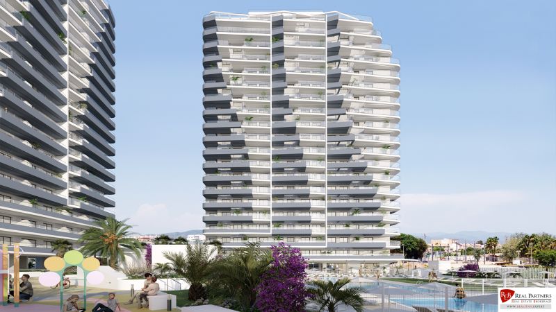 Canet d'En Berenguer offers a holiday apartment in a panoramic building with a pool and greenery.