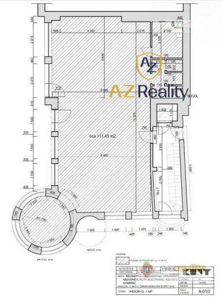Floor plan of the commercial space with details of the layout and dimensions of individual rooms.