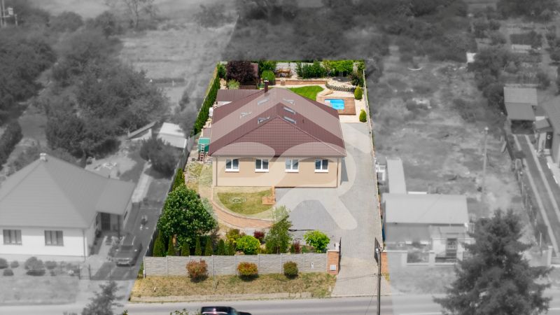 Family house in the village of Lehota on Lehota Street with a swimming pool and a well-maintained garden.