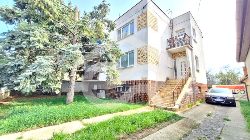 Family house on Štúrova Street in Ludanice with a landscaped garden and driveway.