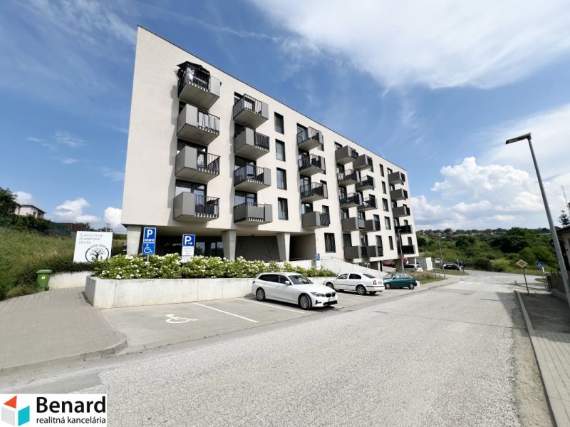 New building with parking on Sibírska Street in Prešov for a 1-room apartment.