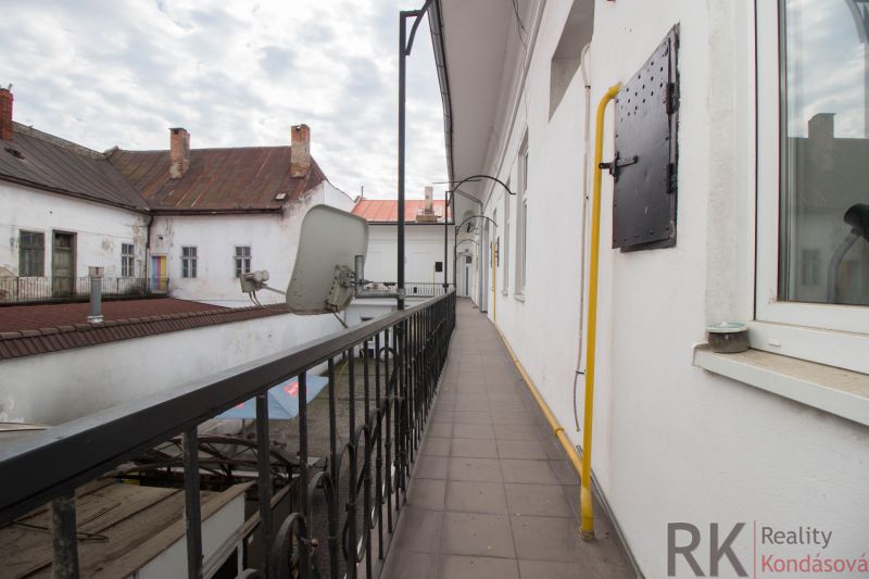 The exterior of commercial premises on Hlavná Street in the Staré Mesto district, Košice.