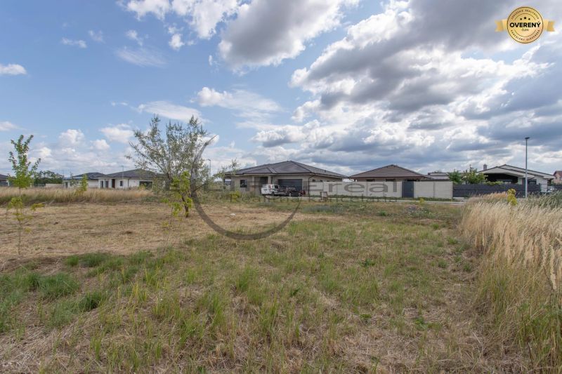The plot on Brezová Street in Zohor offers possibilities for living.