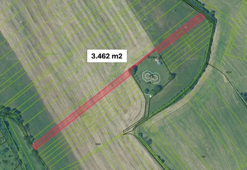 Agricultural and forest land in Trenčianske Stankovce with a marked area of 3,462 m².