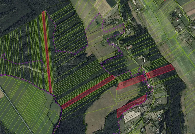Aerial photograph of agricultural and forest lands of the village Muľa with marked parcel boundaries.