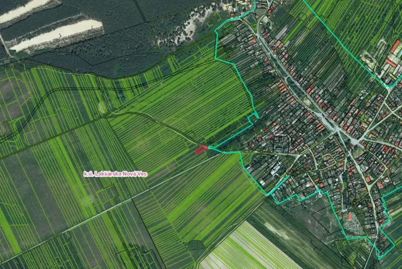 Aerial map of the cadastral area in Lakšárska Nová Ves with special properties.