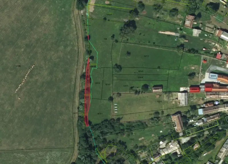 Aerial view of plots in Poline with typically green agricultural lands.