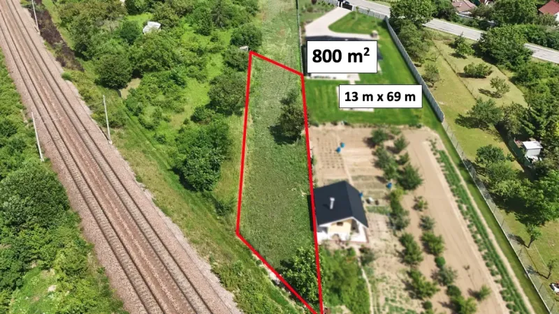 Plots - housing in Nové Mesto nad Váhom with an area of 800 m² near the railway.