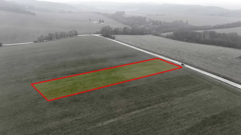 A plot with a highlighted area in the Podkylavy region, surrounded by a road, Unique properties.