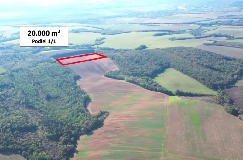 Aerial view of agricultural and forest land in Trebušovce with an area of 20,000 m².