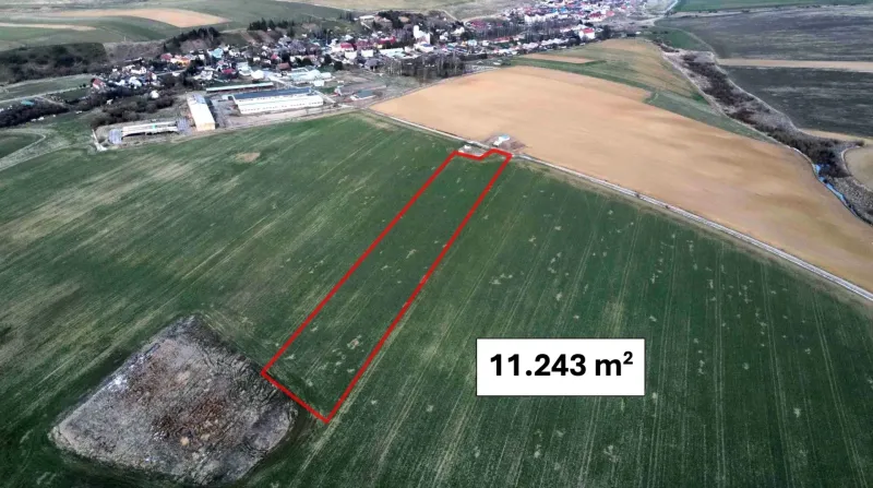 Agricultural and forest land in Podhorany, marked area 11,243 m².