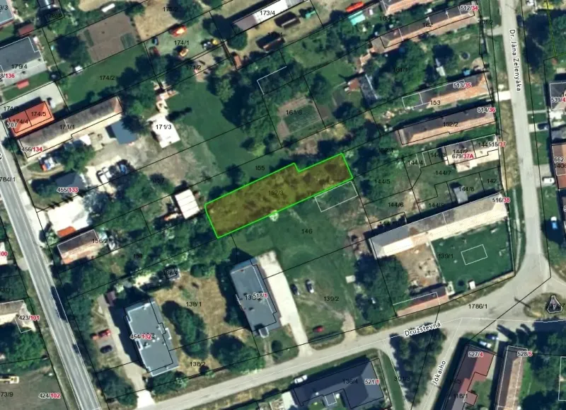 View of residential plots in Hronovce with marked boundaries.