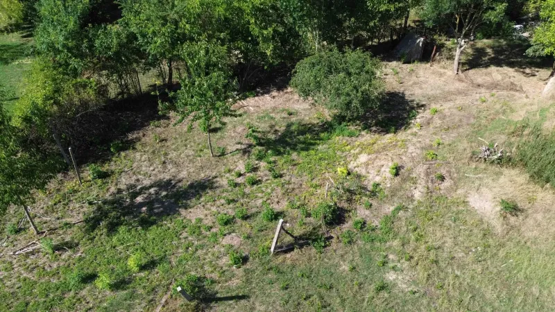 Plots - living surrounded by greenery and trees in Hronovce.