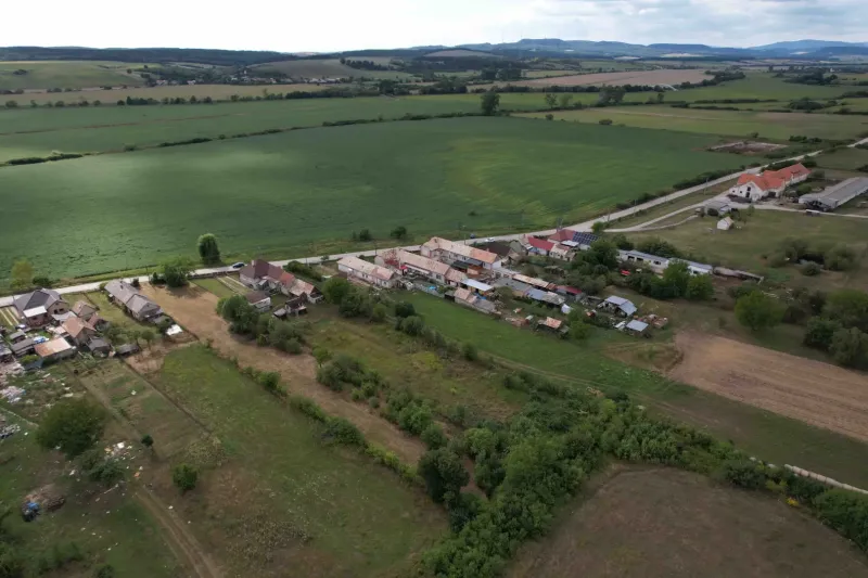 Aerial view of plots in Rakytník, ideal for living, surrounded by nature.