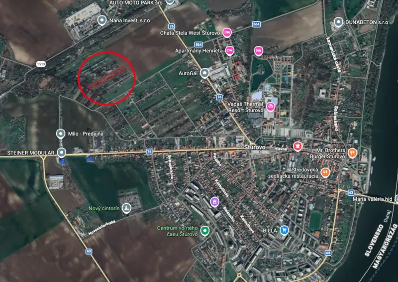 Aerial view of the Gardens in Štúrovo with the area marked in a red circle.