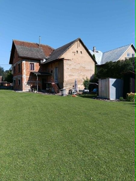 A family house with a landscaped garden in Ovčiarsko, Residential land.