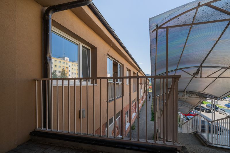 Balcony at a 2-room apartment on Májového povstania českého ľudu Street in Brezno.