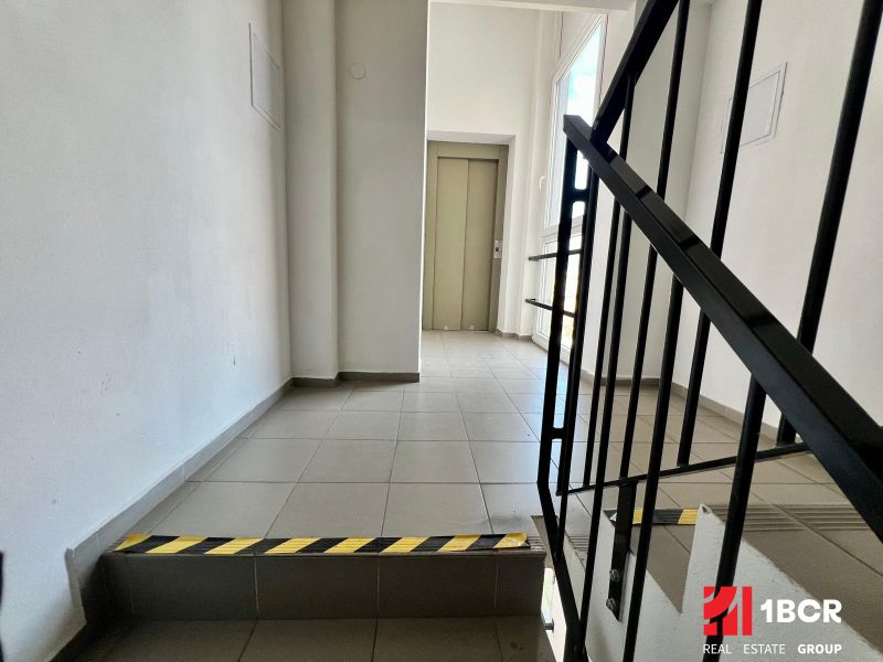 Staircase with tiles and an elevator in a 2-room apartment, Bratislava - Nové Mesto, Vajnorská.