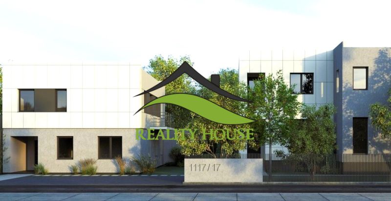The real estate agency office in Michalovce offers 3-bedroom apartments surrounded by greenery.