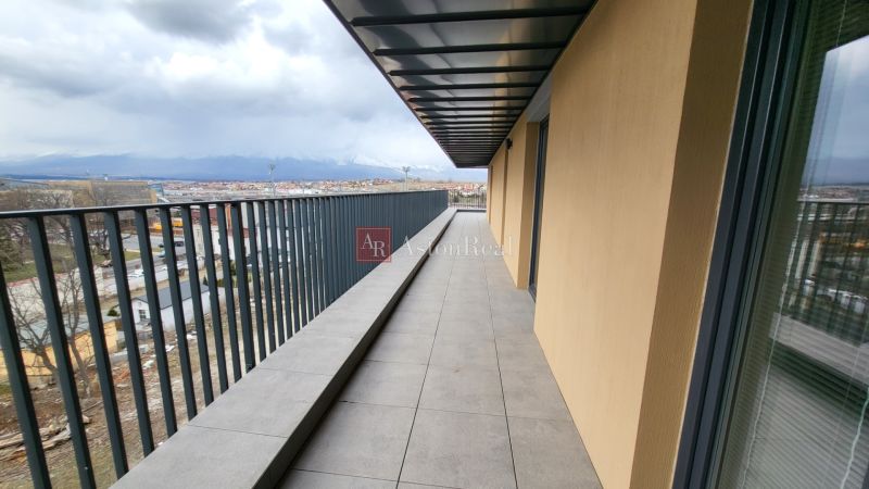 A balcony on Hviezdoslavova Street in Poprad with a panoramic view of the Tatras, at a 3-room apartment.