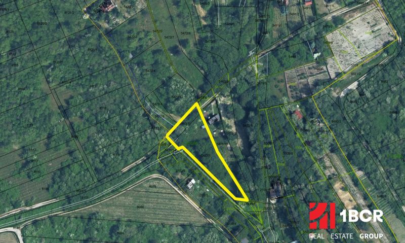 Aerial view of the land in Bratislava - Rača, Záhrady, with marked parcels.