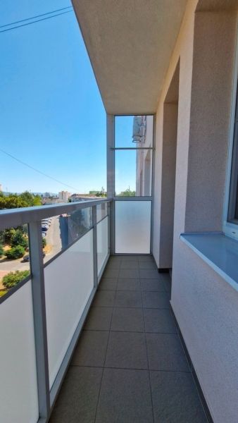A balcony with glass walls in a 3-room apartment on Dukelská Street, Nové Mesto nad Váhom.